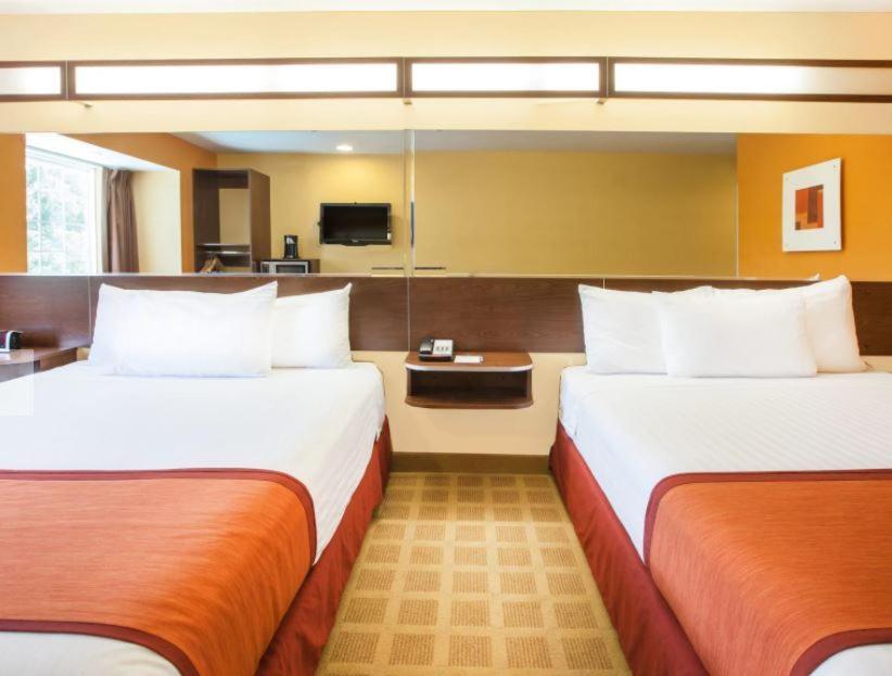 Microtel By Wyndham Hotel