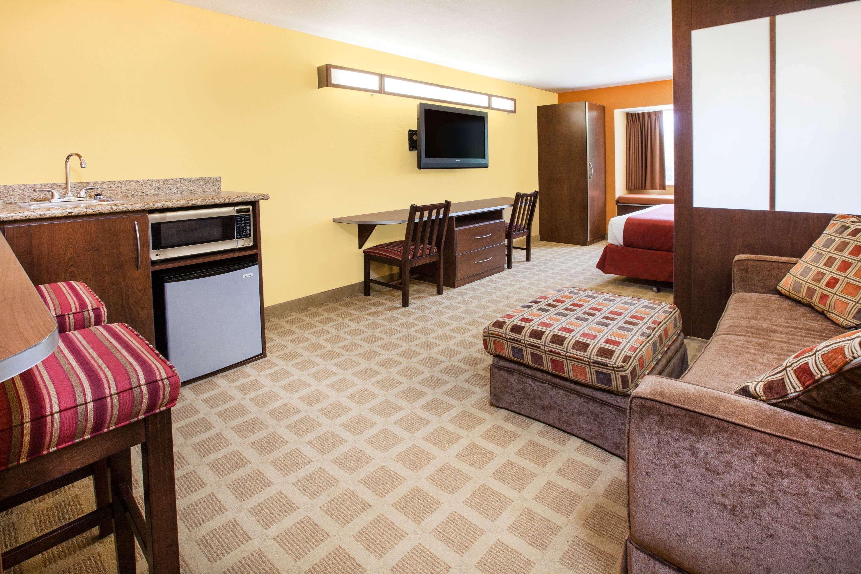 Hotel Microtel By Wyndham 3*